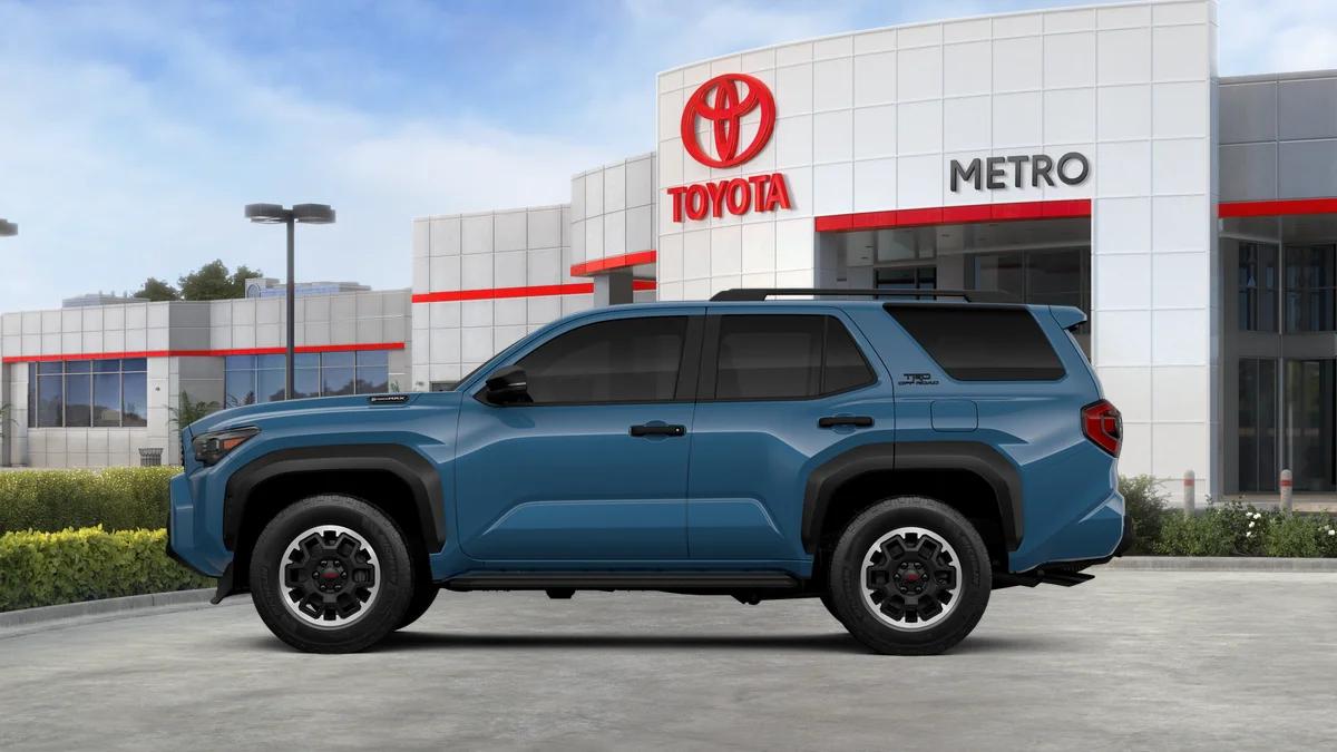 TOYOTA 4RUNNER - 6