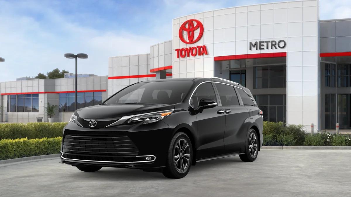 New 2026 Toyota Sienna Platinum
