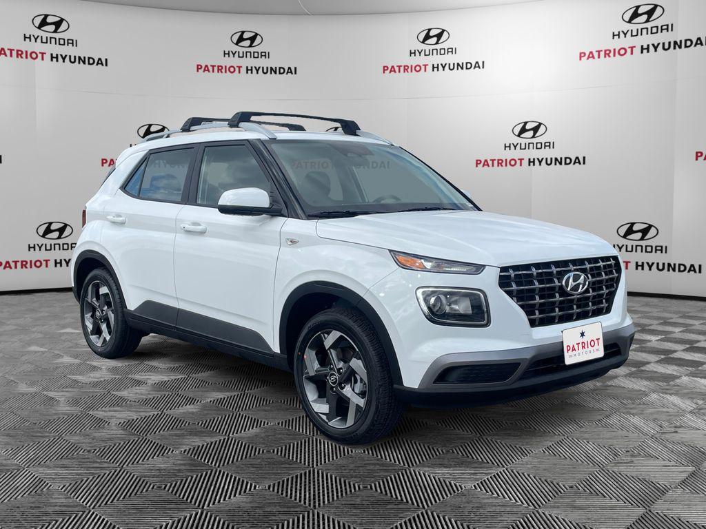 New 2026 Hyundai VENUE SEL