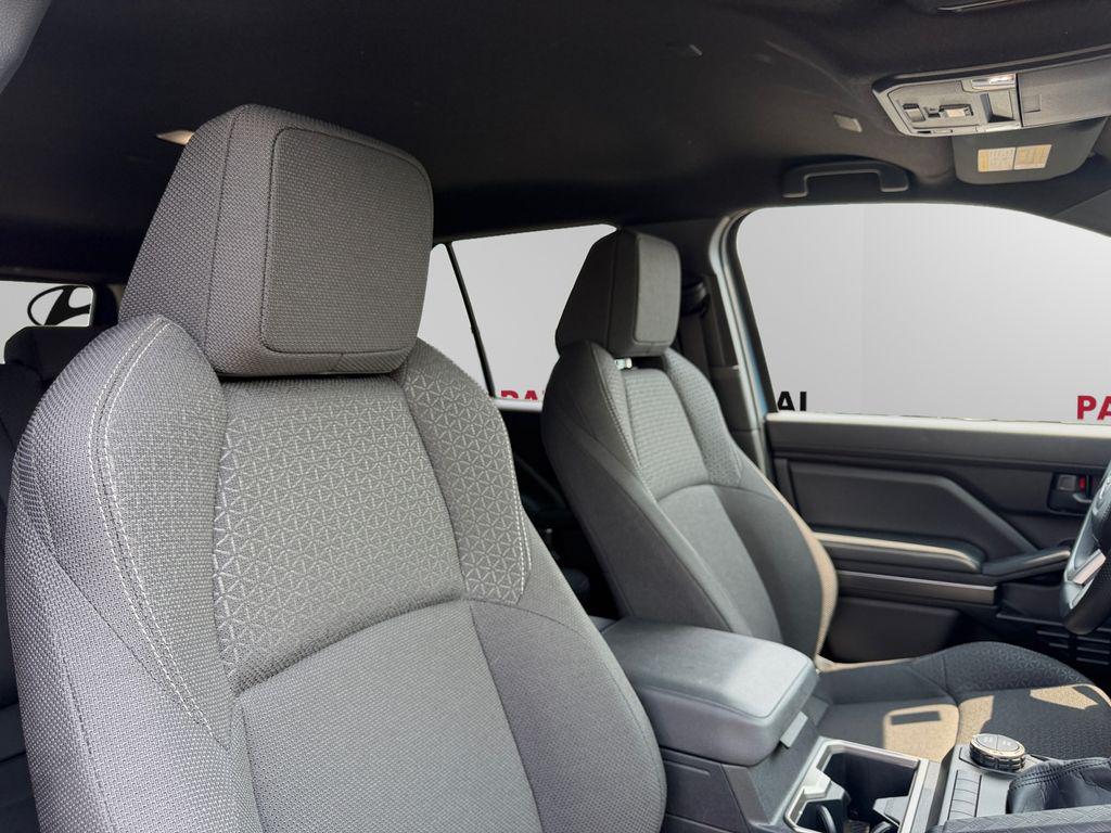 2025 Toyota 4RUNNER SR5 — миниатюра 13