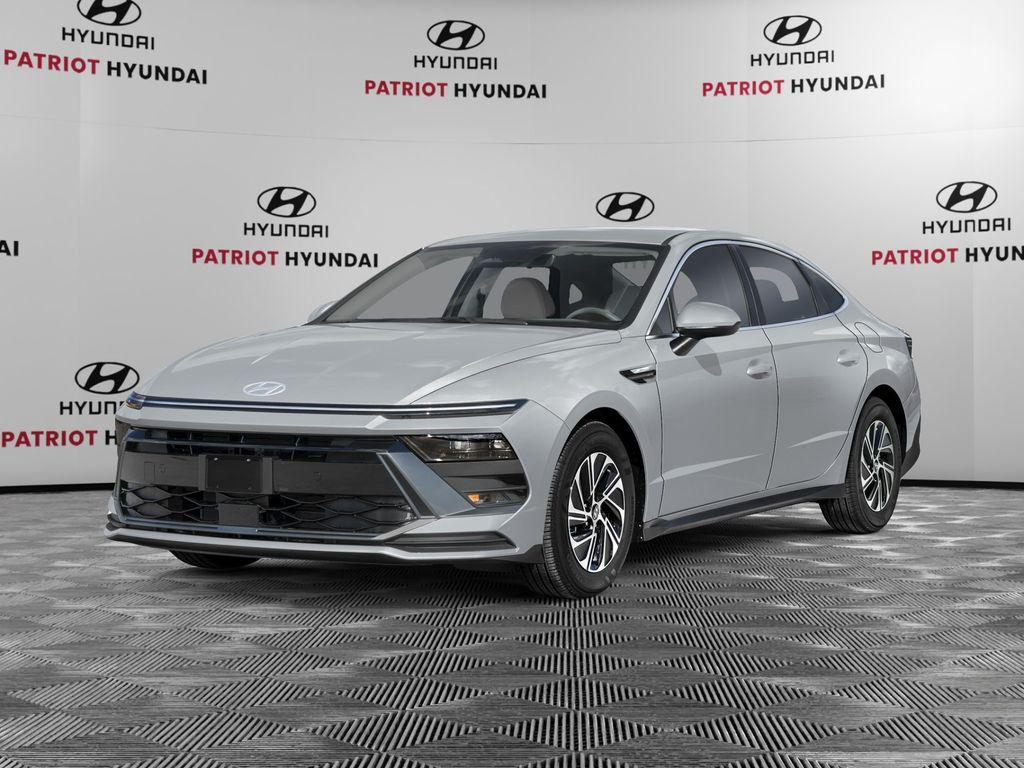 New 2026 Hyundai SONATA Hybrid Base