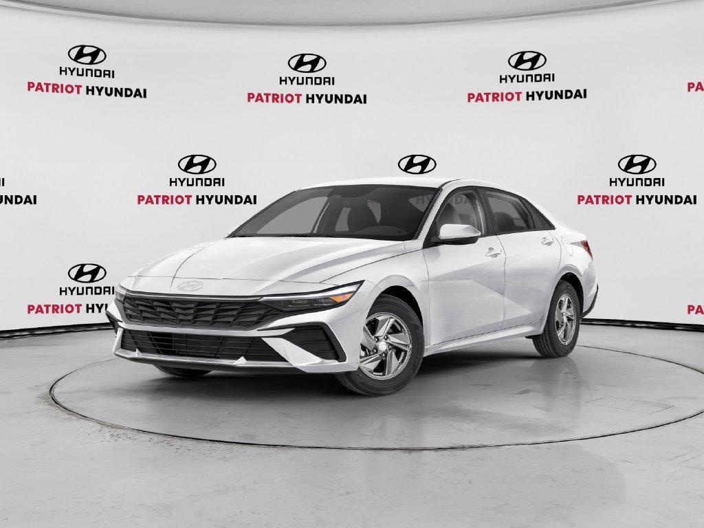 New 2026 Hyundai ELANTRA SE