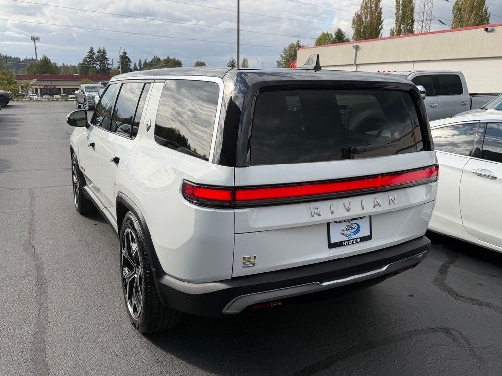 2022 Rivian R1S LAUNCH EDITION — фото 9