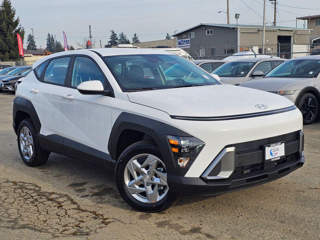 New 2026 Hyundai KONA SE