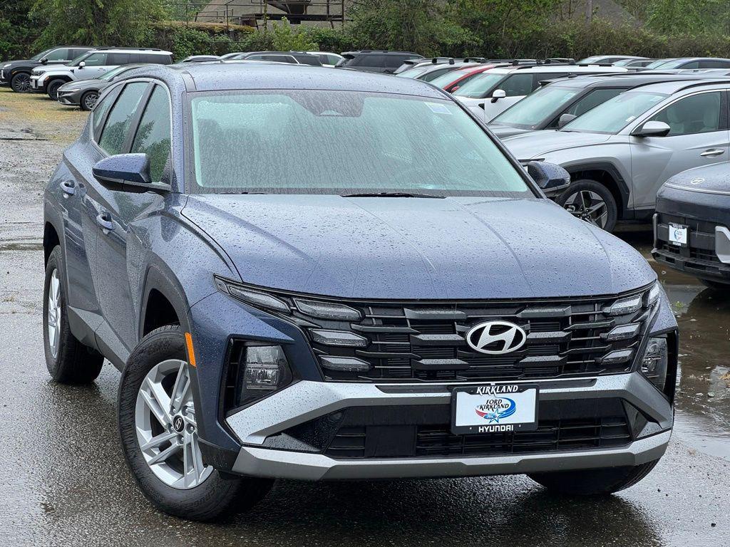 New 2026 Hyundai TUCSON SE