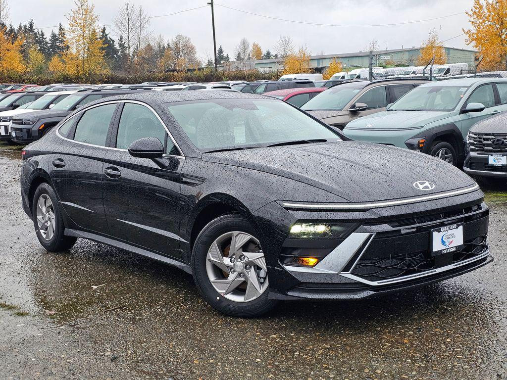 New 2026 Hyundai SONATA SE