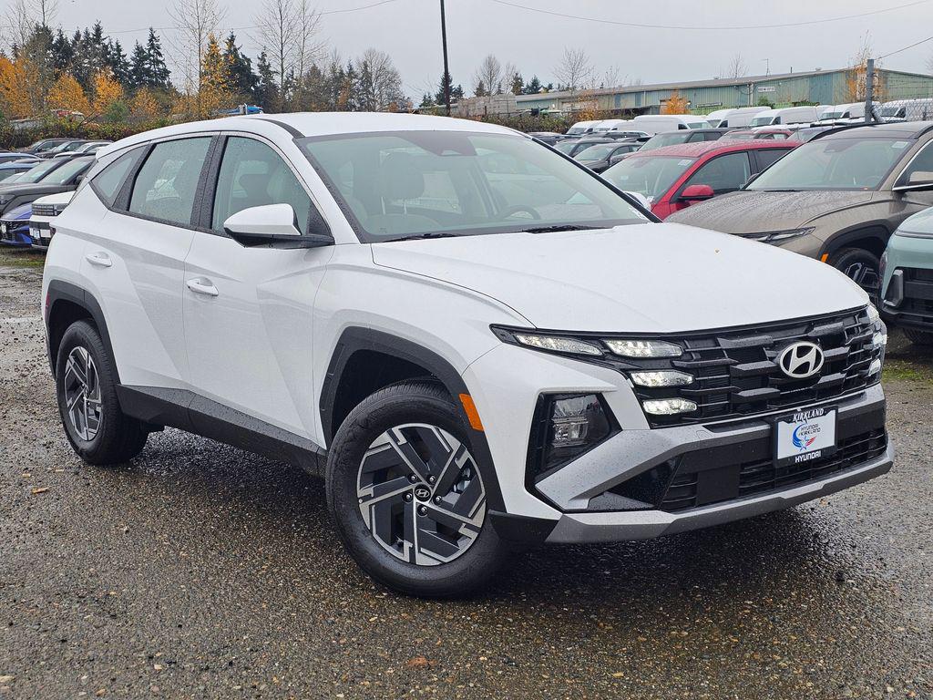 New 2026 Hyundai TUCSON Hybrid Blue SE
