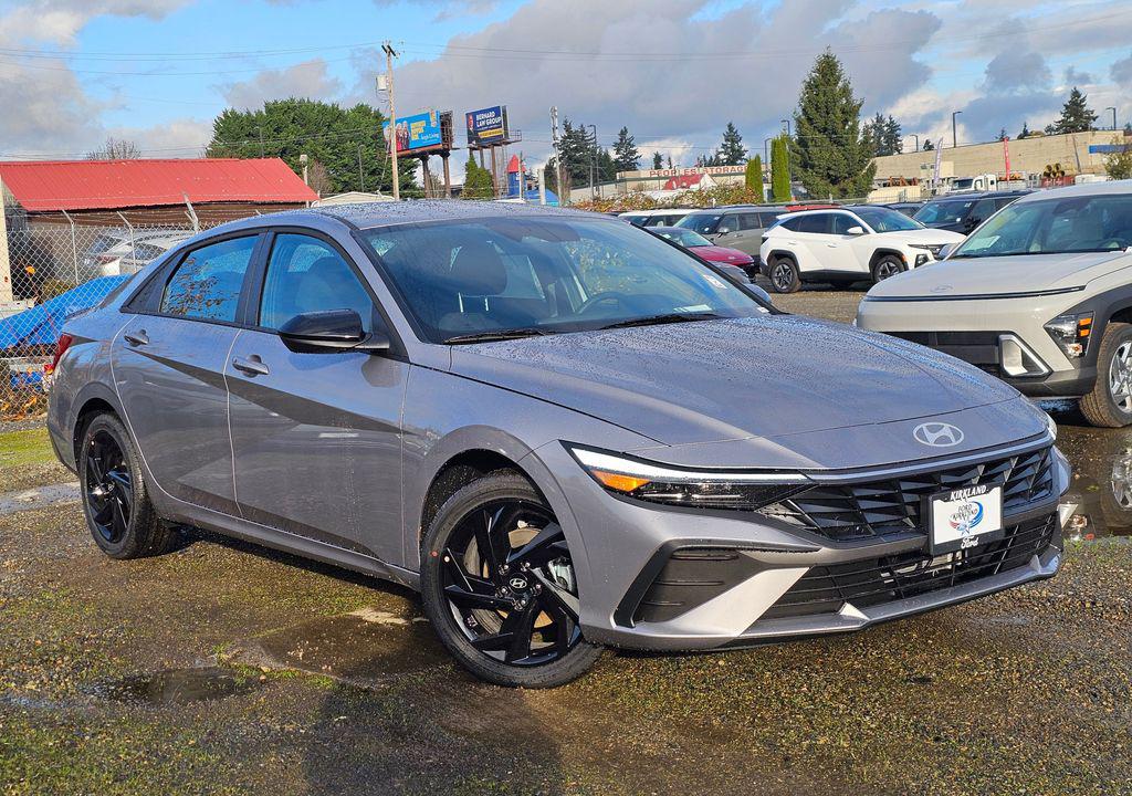 New 2026 Hyundai ELANTRA HEV SEL Sport