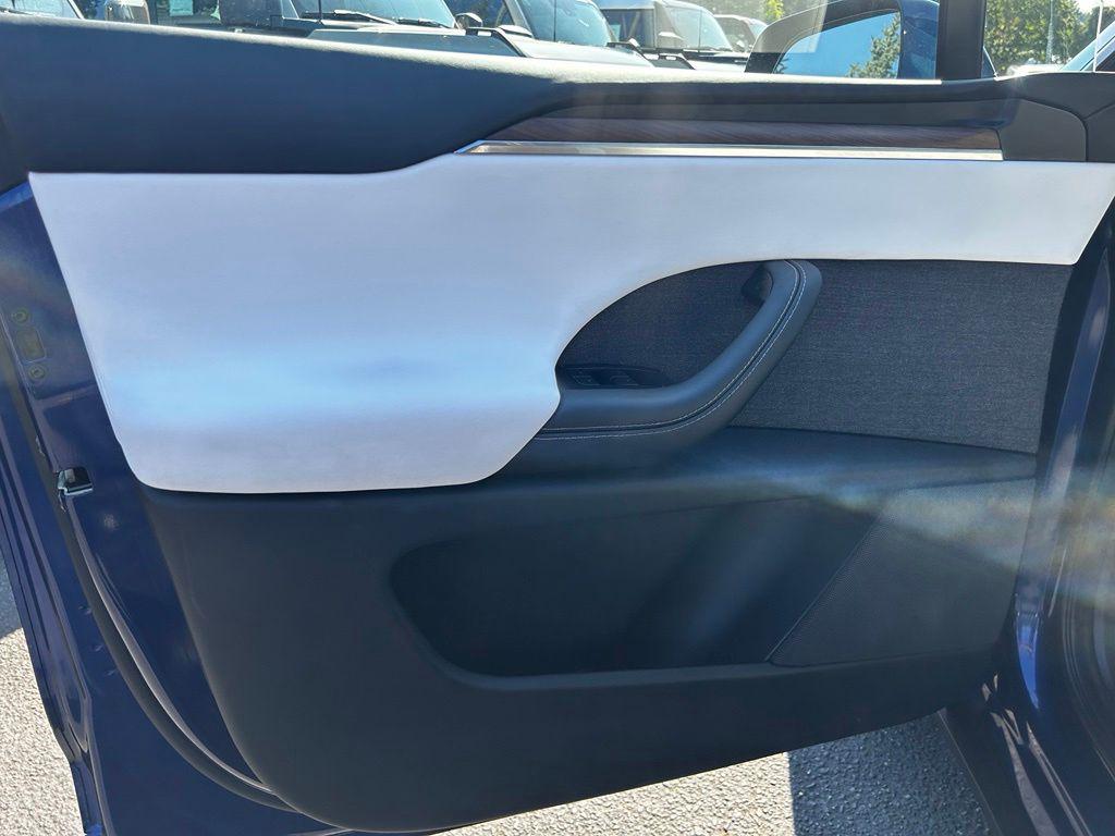 2023 Tesla MODEL X STANDARD RANGE 缩略图 12