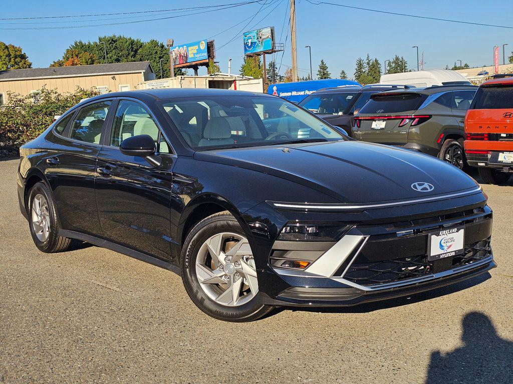 New 2026 Hyundai SONATA SE
