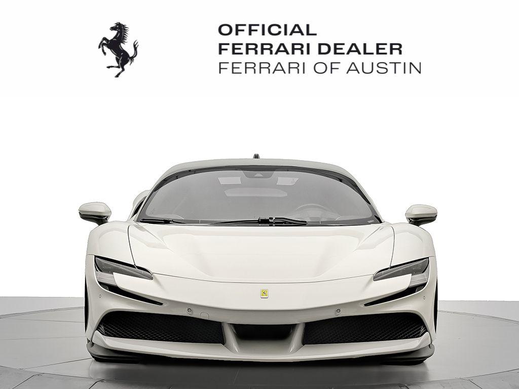 2023 Ferrari SF90 STRADALE BASE — фото 2