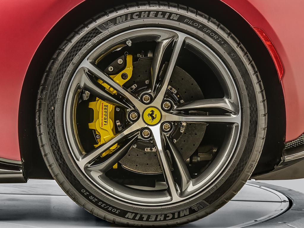 صورة مصغرة 32 لـ 2025 Ferrari 296 GTS