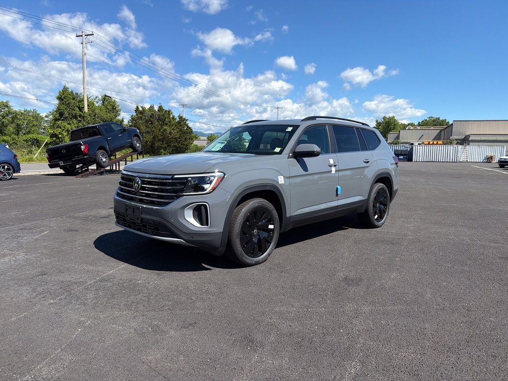 New 2026 Volkswagen Atlas 2.0T SE w/Technology 4MOTION