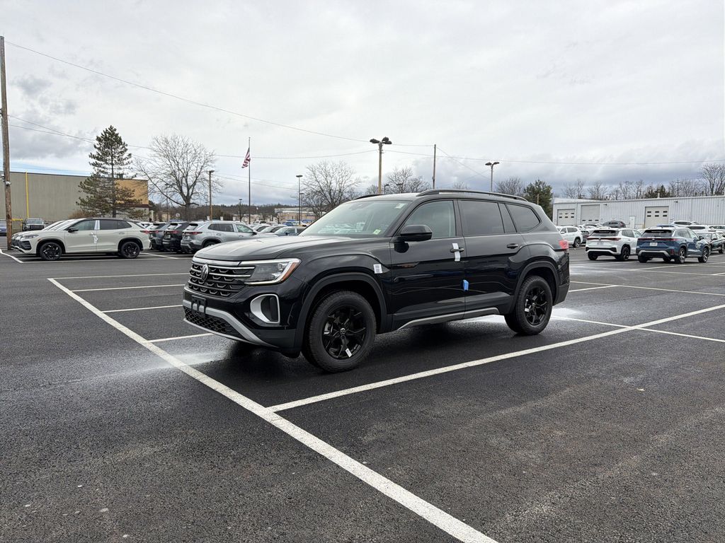 New 2026 Volkswagen Atlas Peak Edition