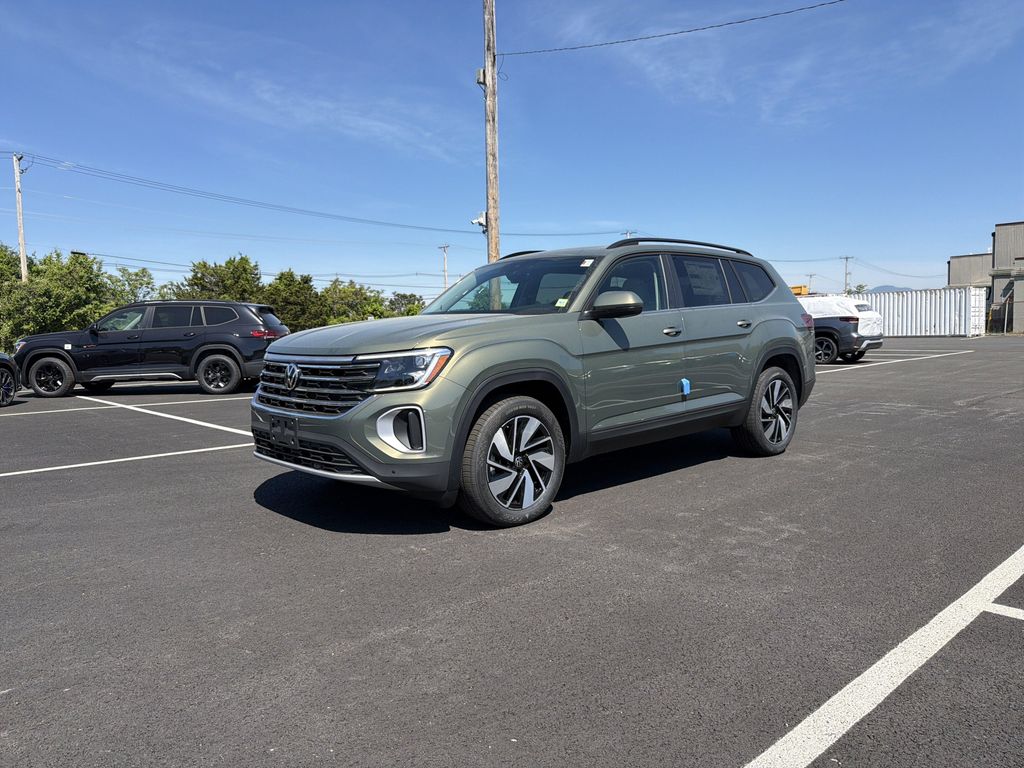 New 2026 Volkswagen Atlas 2.0T SE w/Technology 4MOTION