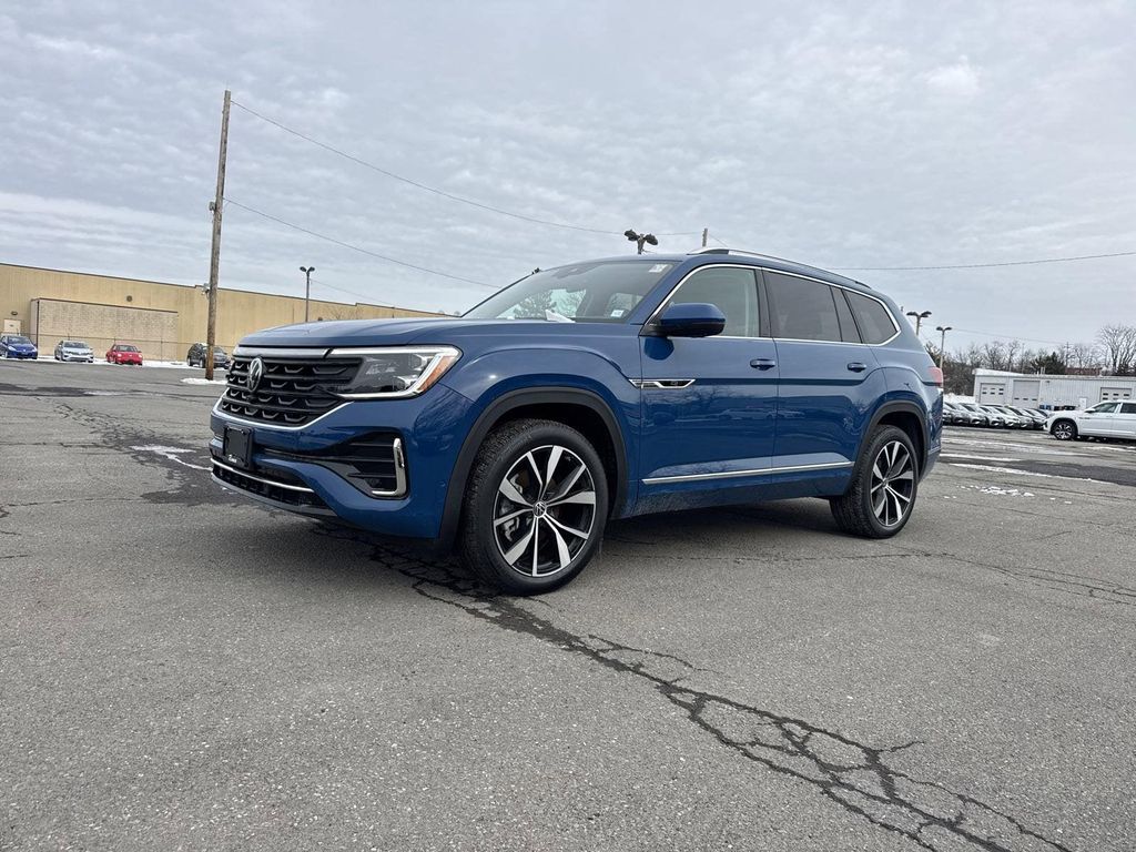 New 2025 Volkswagen Atlas 2.0T SEL Premium R-Line 4MOTION