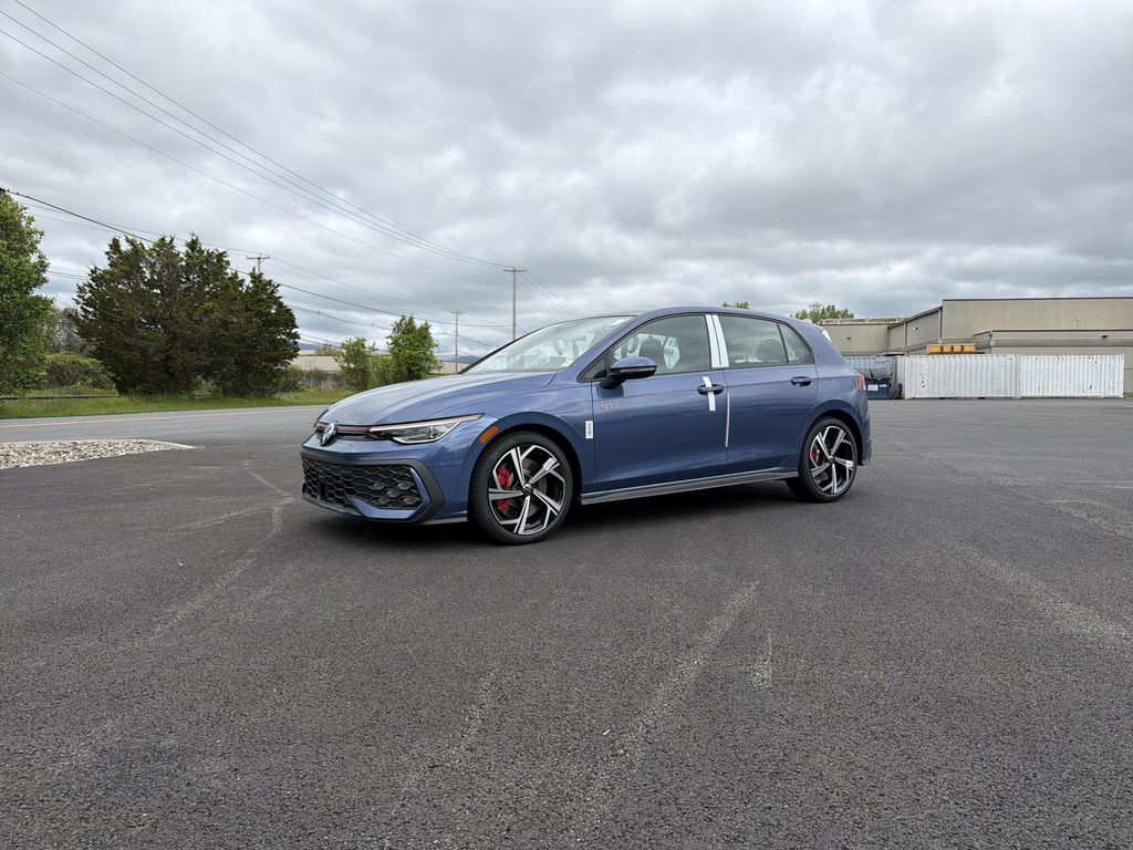 New 2026 Volkswagen Golf GTI 2.0T SE DSG