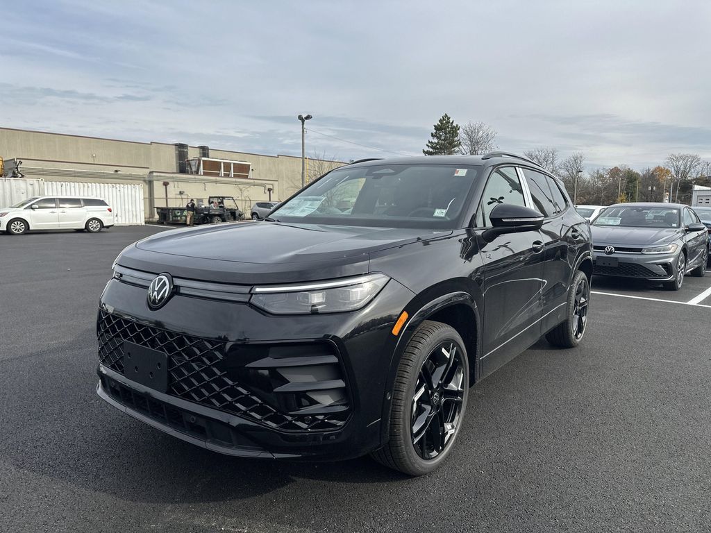 New 2026 Volkswagen Tiguan 2.0T SE R-Line Black 4MOTION