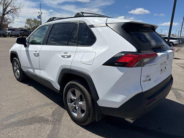 TOYOTA RAV4 - 8