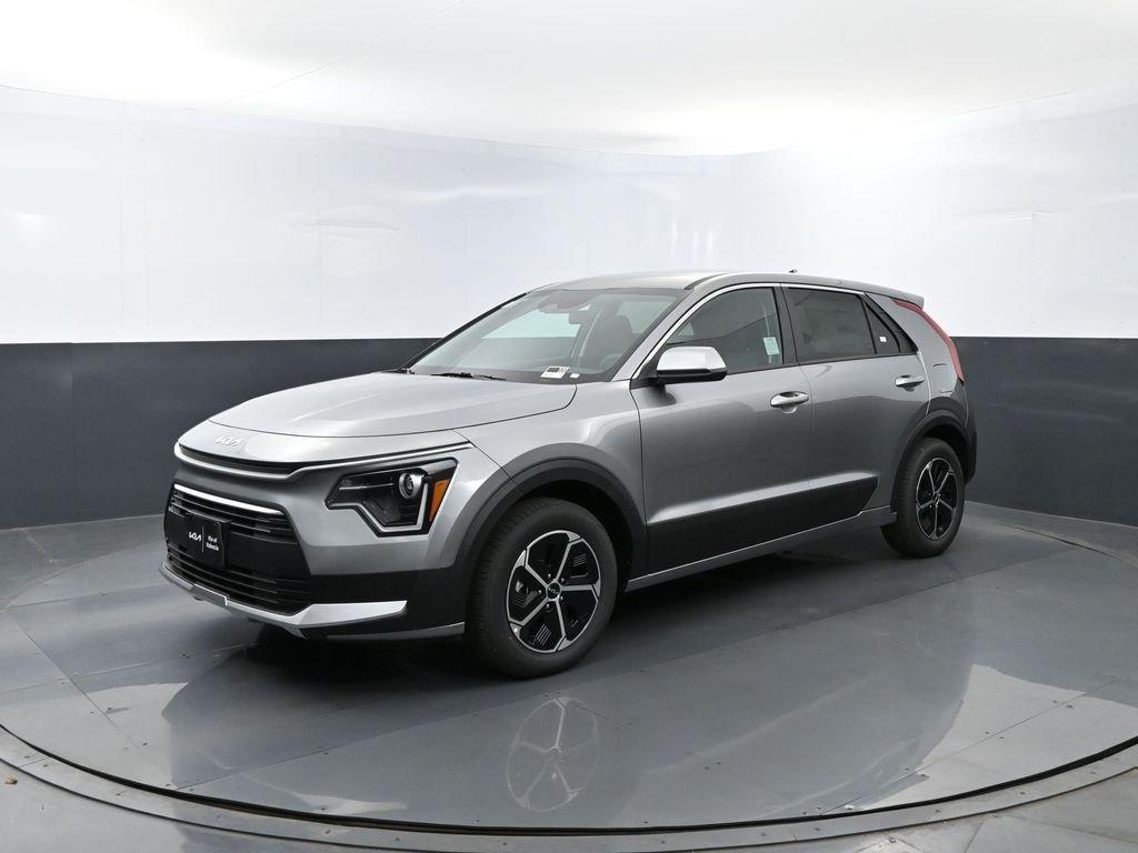 New 2026 Kia Niro LX