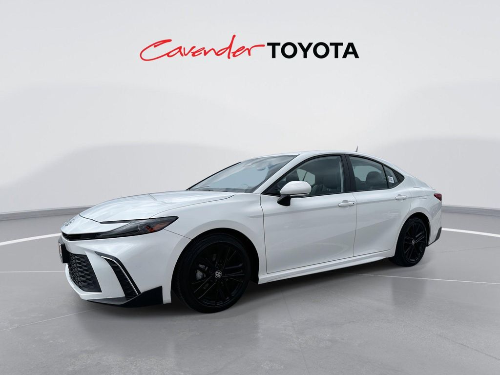 TOYOTA CAMRY - 1