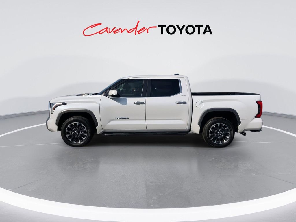 TOYOTA TUNDRA - 5