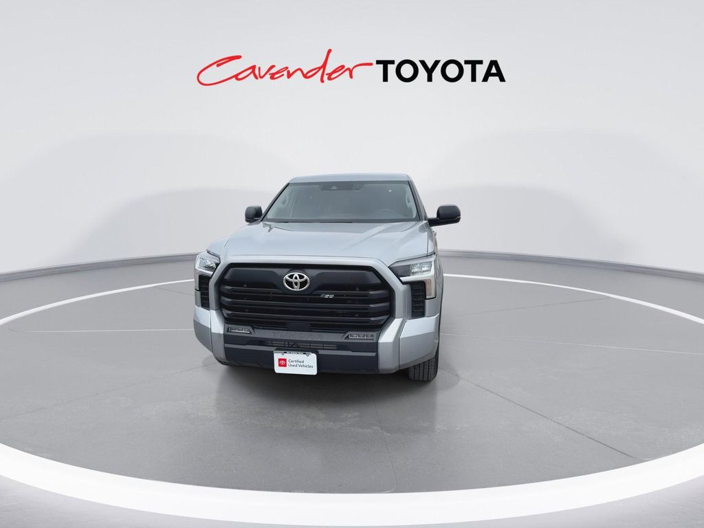 TOYOTA TUNDRA - 3