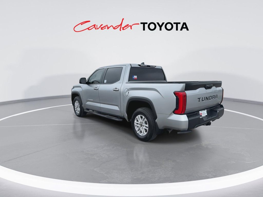 TOYOTA TUNDRA - 6