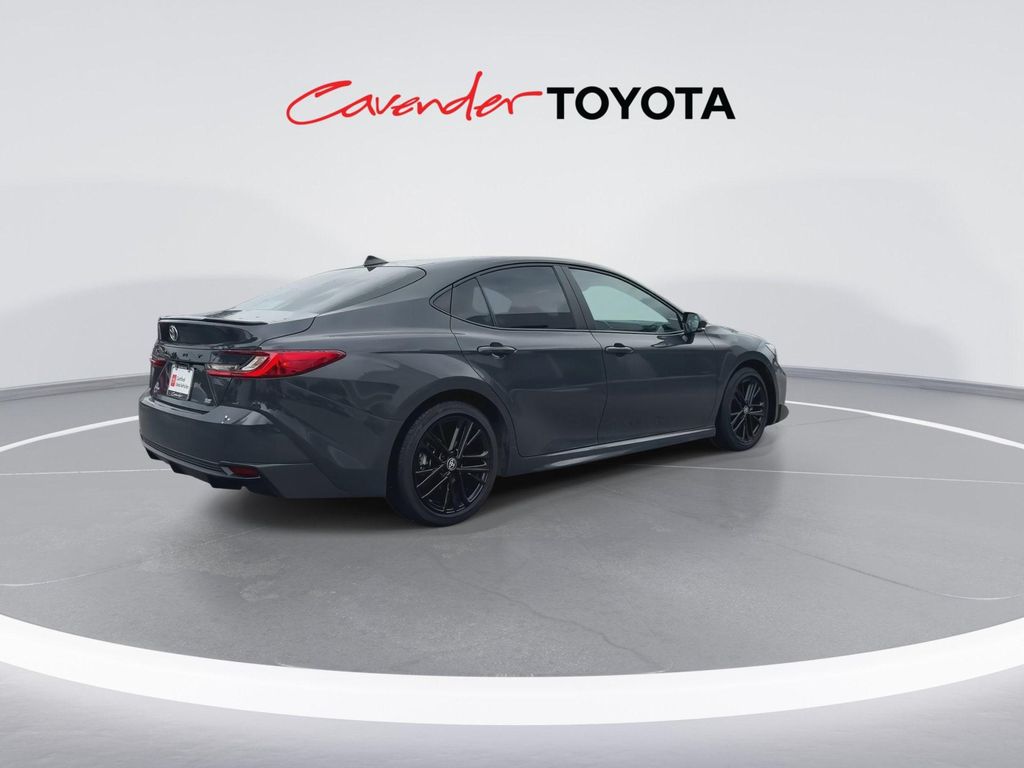2026 Toyota CAMRY SE 照片 8