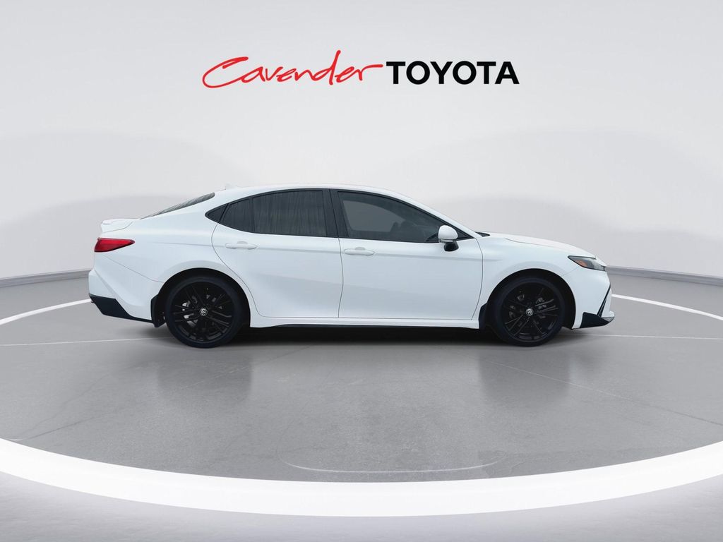 TOYOTA CAMRY - 9