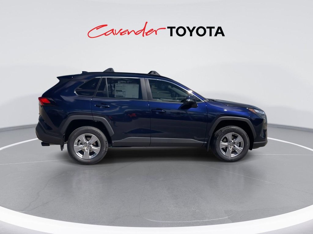 TOYOTA RAV4 - 9