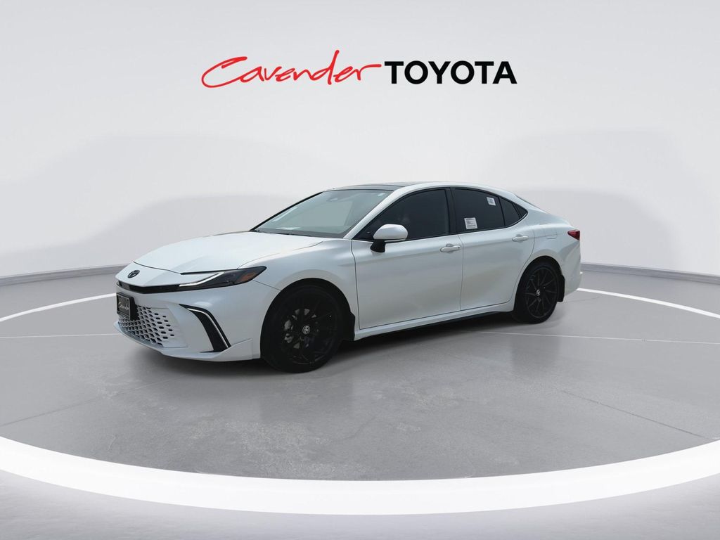 صورة 4 لـ 2026 Toyota CAMRY XSE