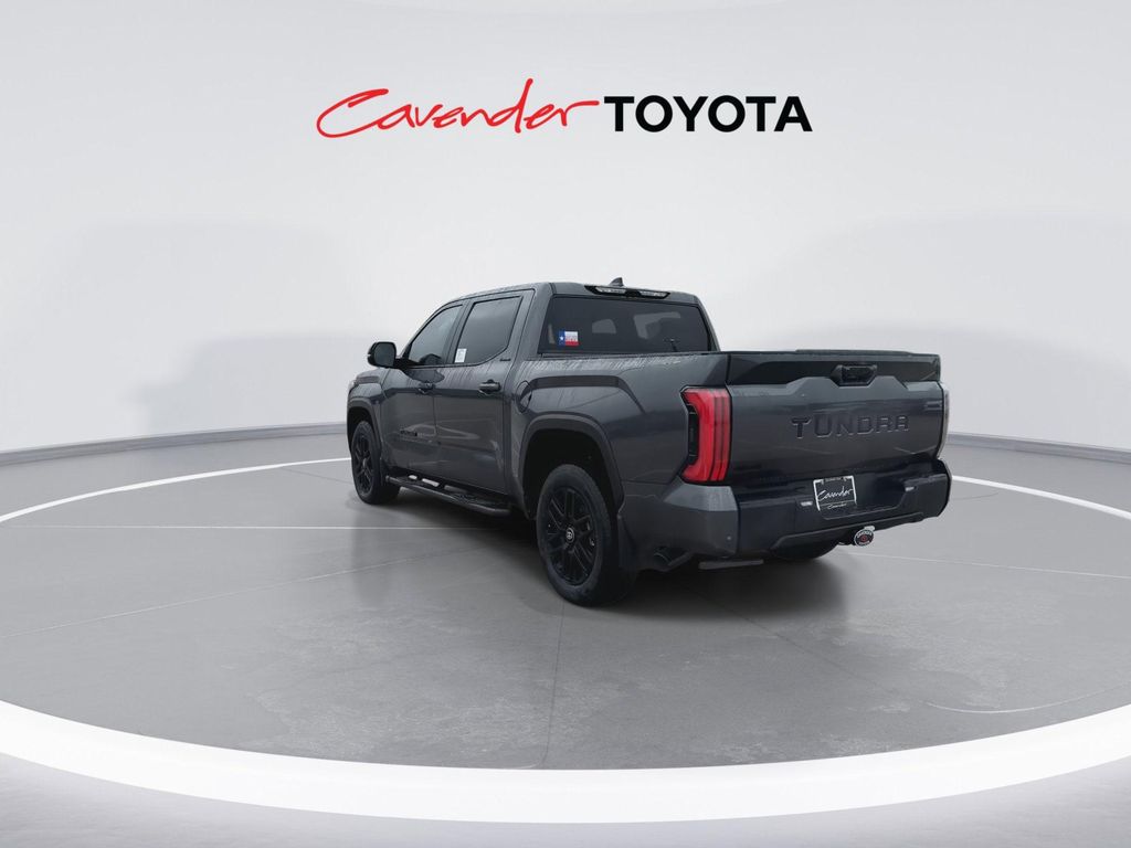 TOYOTA TUNDRA - 6
