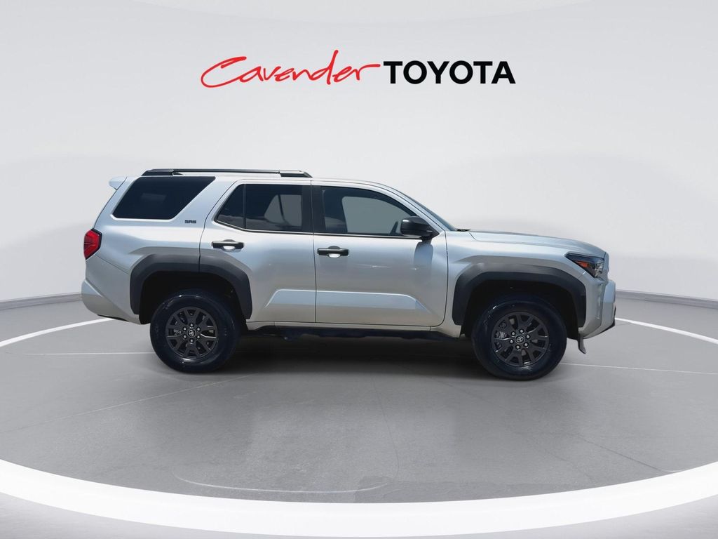 صورة 9 لـ 2026 Toyota 4RUNNER SR5