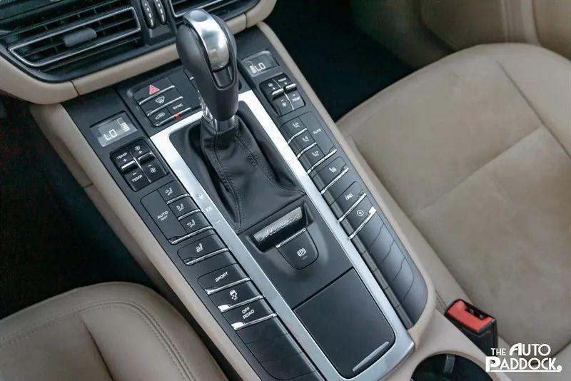 2021 Porsche MACAN MACAN SPORT EDITION — фото 20