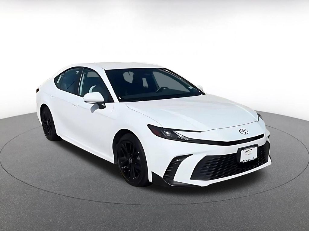 2026 Toyota CAMRY LE 照片 3