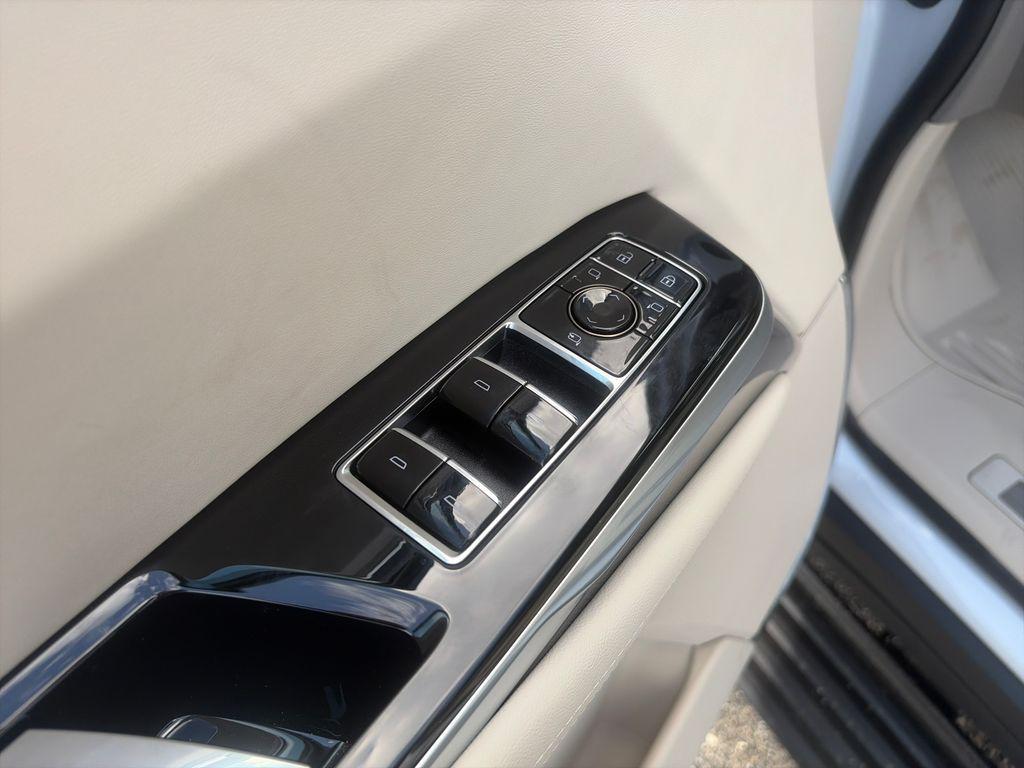 صورة مصغرة 11 لـ 2026 Cadillac ESCALADE SPORT PLATINUM