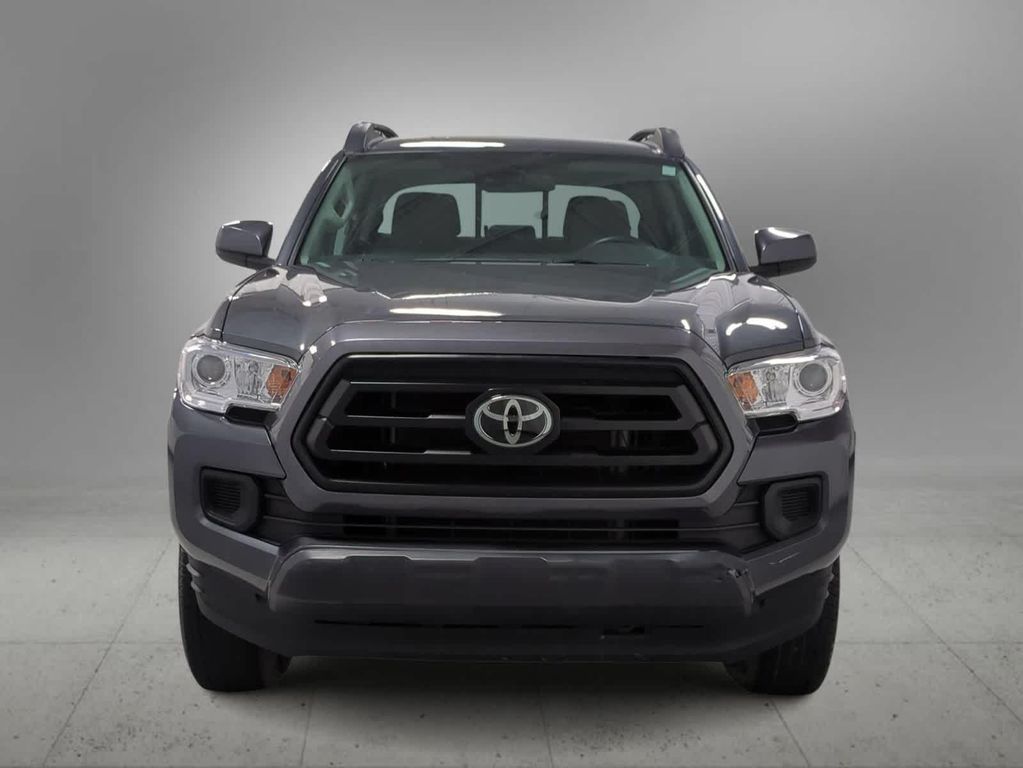 2023 Toyota TACOMA SR — фото 3