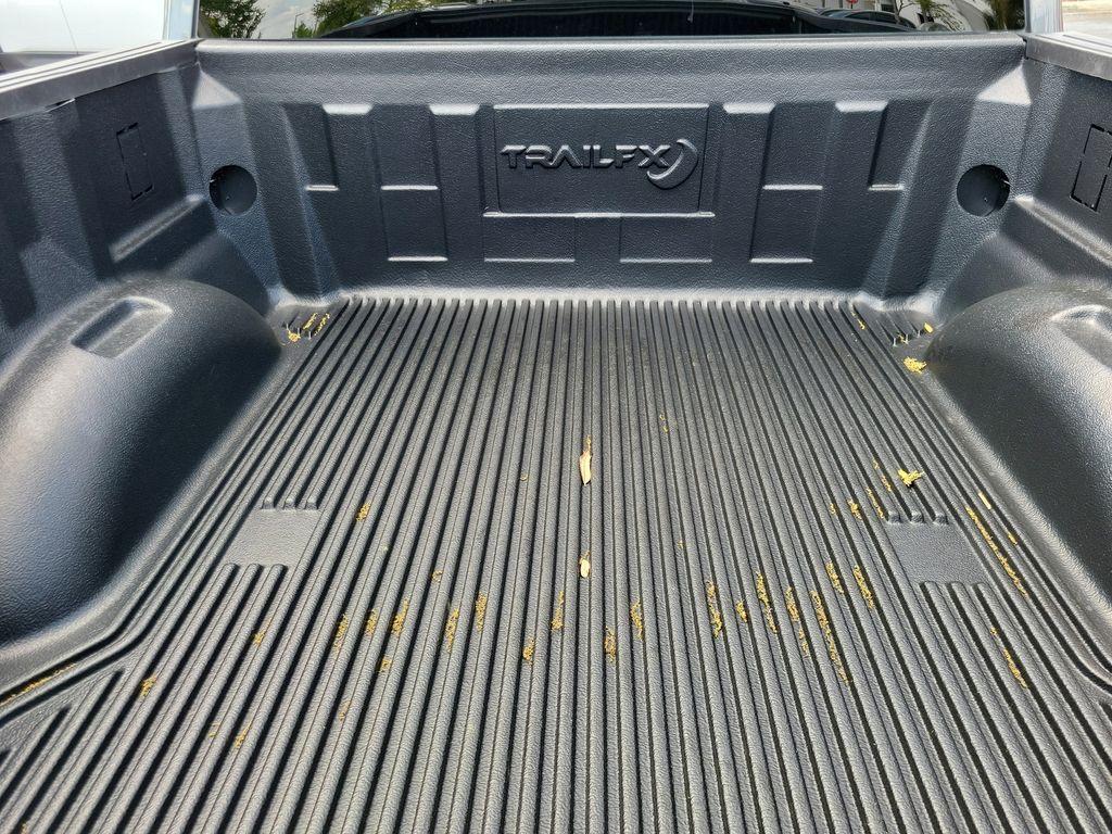 FORD F-150 XLT - 6