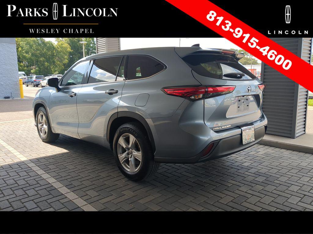 صورة 7 لـ 2022 Toyota HIGHLANDER LE