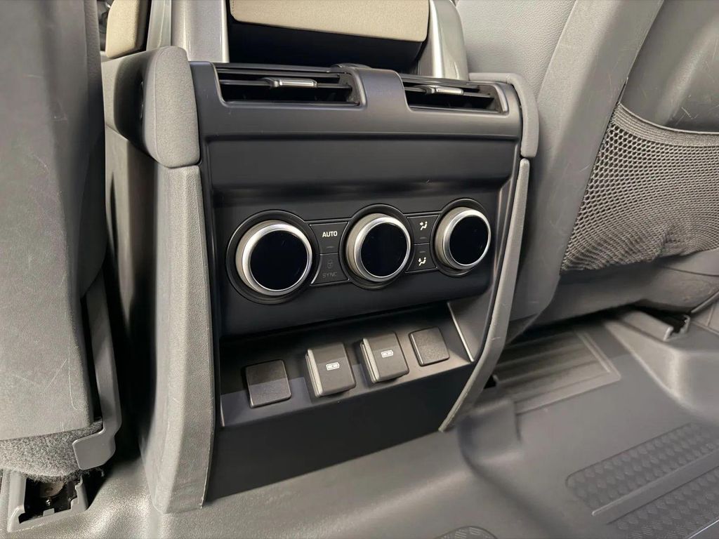 2023 LAND Rover DEFENDER 130 X-DYNAMIC SE — миниатюра 34