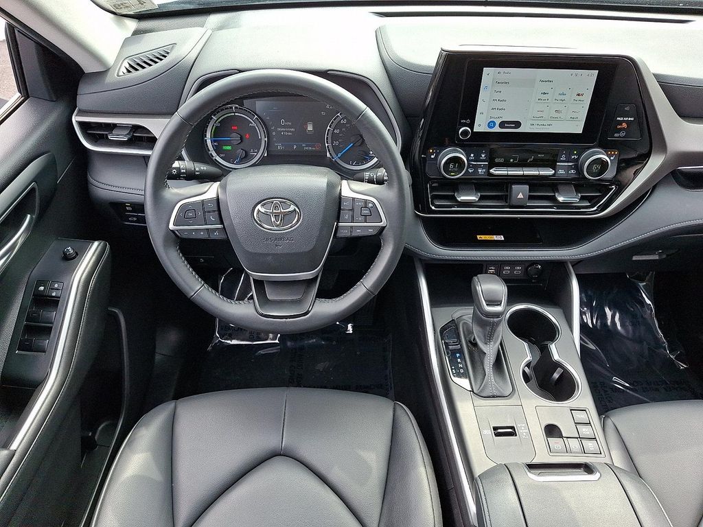 2024 Toyota HIGHLANDER HYBRID XLE thumbnail 11