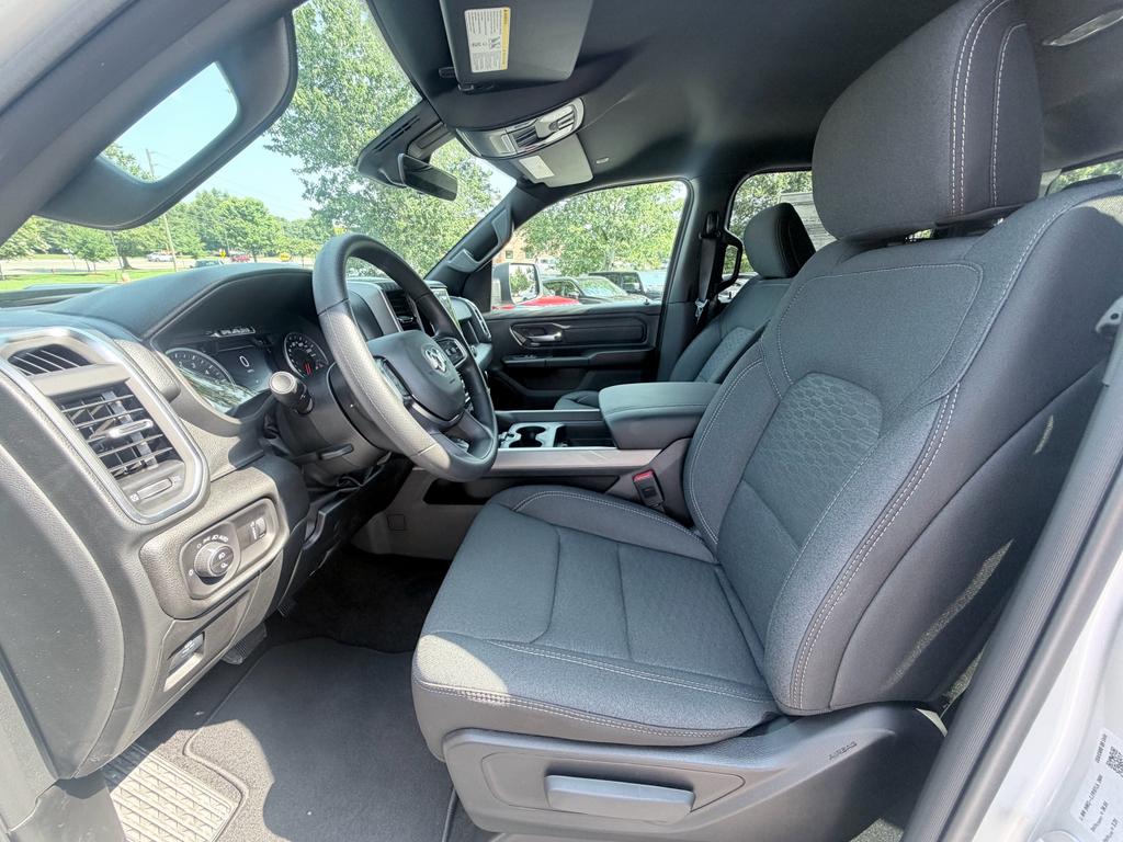 صورة مصغرة 22 لـ 2026 RAM 1500 EXPRESS