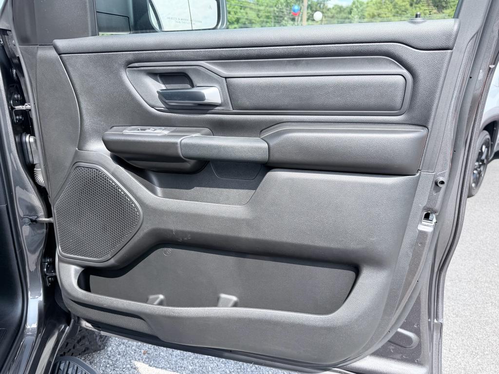 صورة مصغرة 29 لـ 2026 RAM 1500 WARLOCK CREW CAB 4X4 5'7' BOX