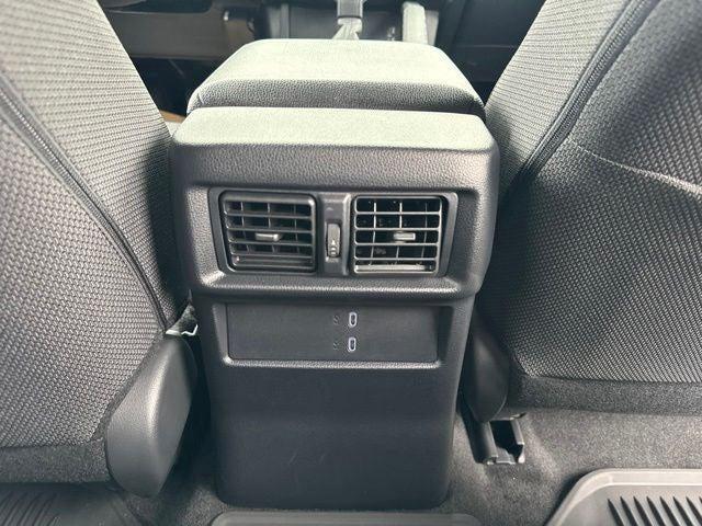 صورة مصغرة 48 لـ 2026 Toyota 4RUNNER SR5