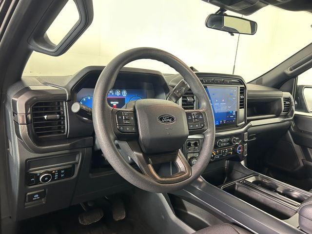 صورة مصغرة 43 لـ 2024 FORD F-150 STX