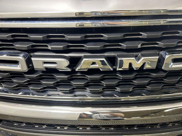 صورة 10 لـ 2023 RAM 1500 BIG HORN