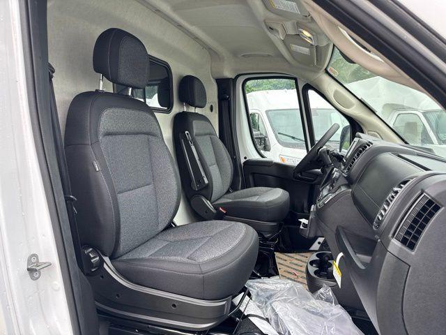 2026 RAM PROMASTER 2500 HIGH ROOF — миниатюра 32