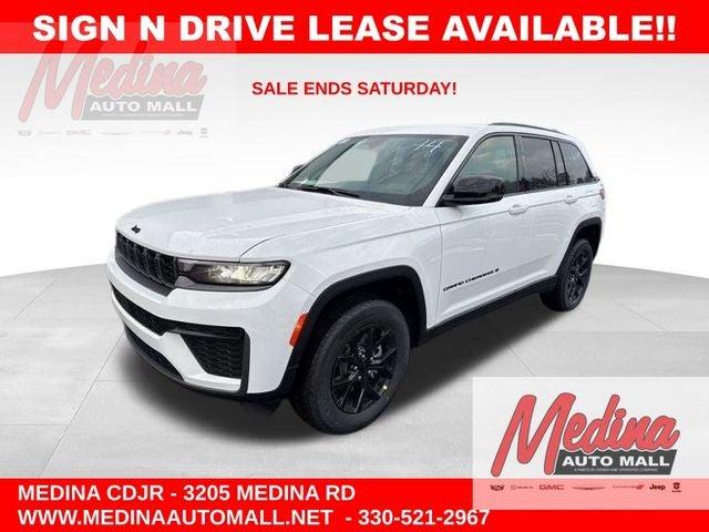 New 2026 Jeep Grand Cherokee Laredo