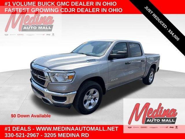 2023 RAM 1500 BIG HORN 照片 1